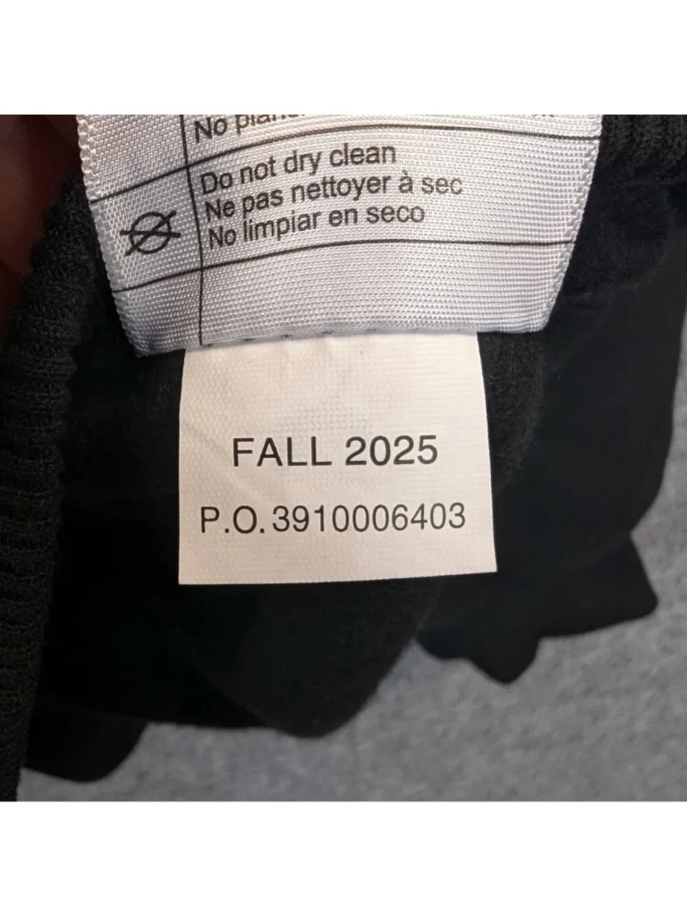Carhartt Mens Medium Rain Defender Loose Fit Black Hoodie w Exact Sciences Logo - Picture 7 of 9
